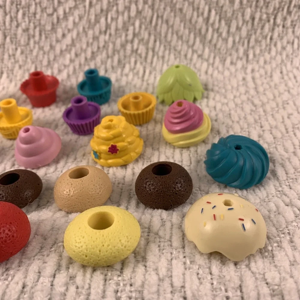 Lot of 28 Disney Princess Enchanted Cup Cake Party‎ Game Recipe Pieces Parts EUC